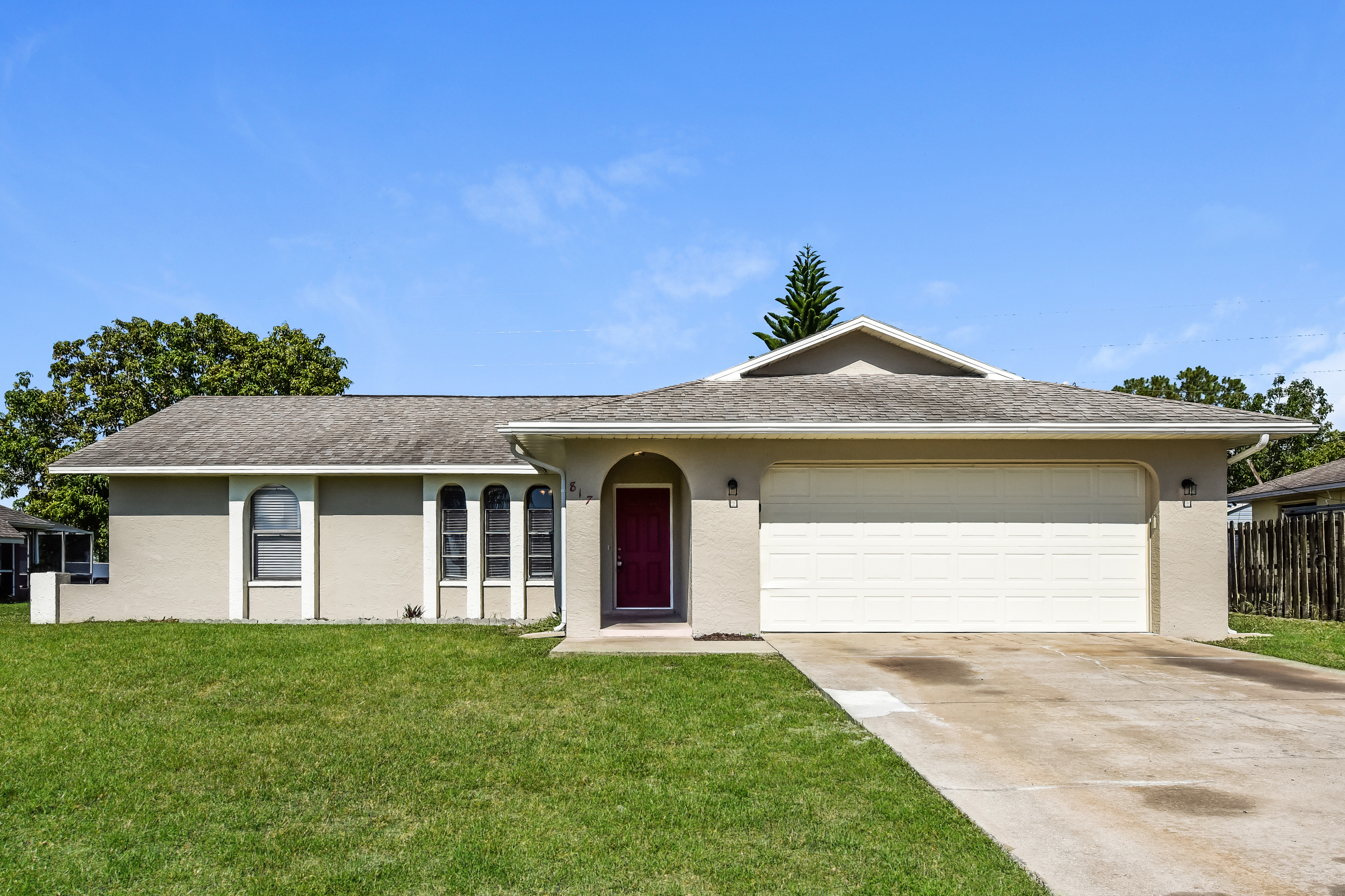 817 S W SANTA BARBARA PL CAPE CORAL, FL 33991